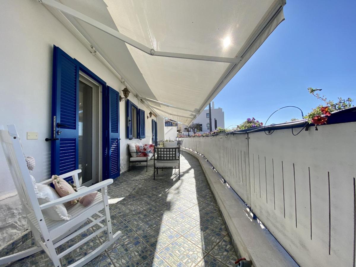 Holidaycasa Mike - Con Terrazzo Vista Mare Apartment