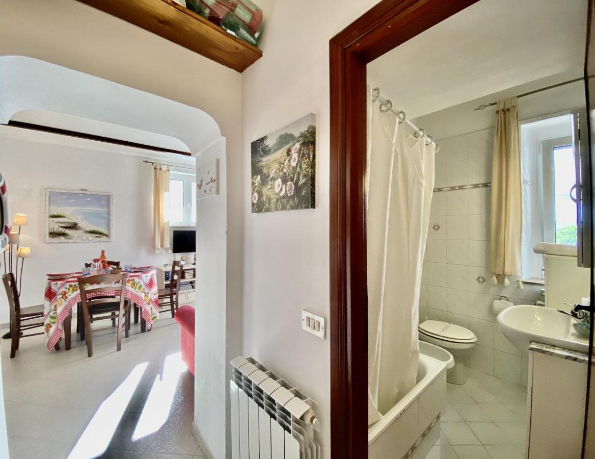 Holidaycasa Mike - Con Terrazzo Vista Mare Apartment Sperlonga