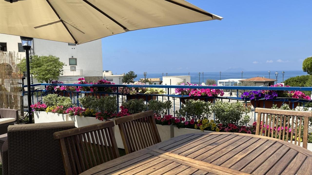 Holidaycasa Mike - Con Terrazzo Vista Mare